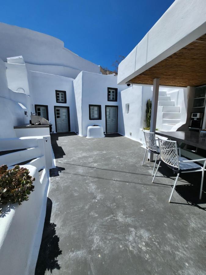 Otto House - Luxury Cave Villa Vothon