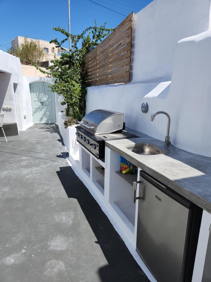 Otto House - Luxury Cave Villa Vothon