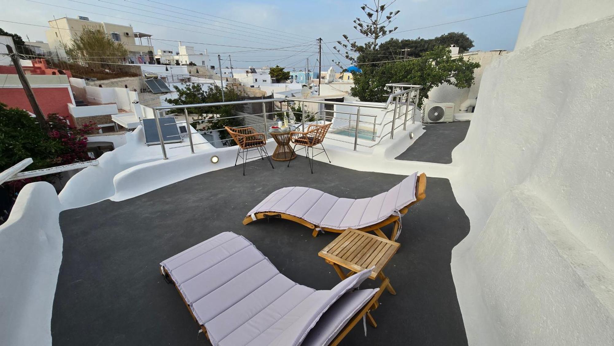 Otto House - Luxury Cave